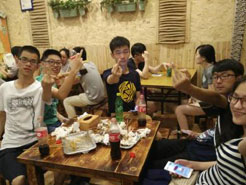 什玲镇烧烤加盟,学烧烤技术,开烧烤店多少钱疯狂烤翅加盟